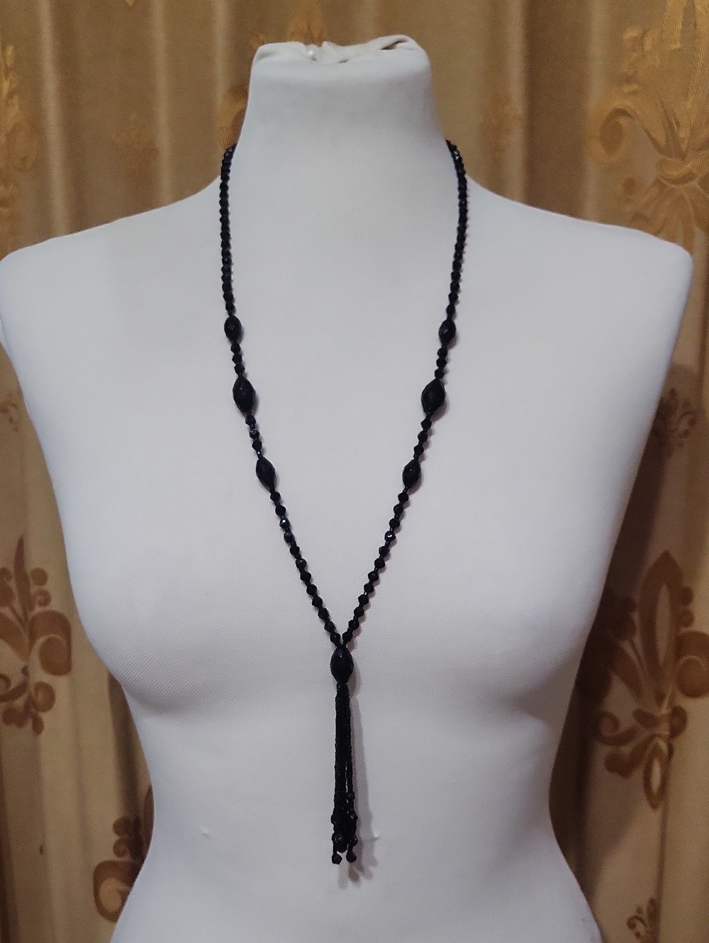 Vtg 1920's Dyed Horn Tassel Necklace